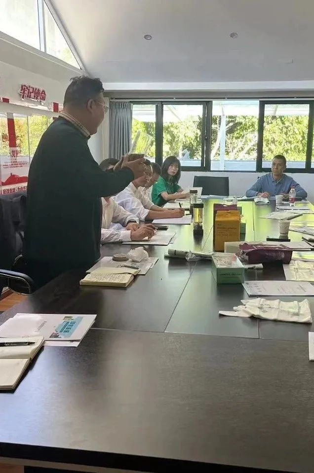 大理州卫健委召开座谈会推荐我司环保降解塑料袋产品(图3)